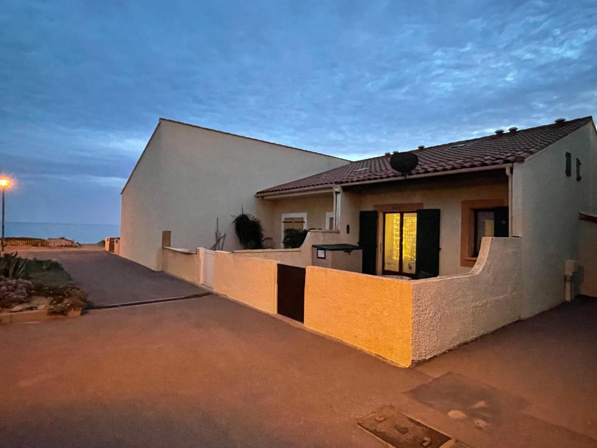 Ferienhaus In Residence Naturiste Direkt Am Strand Лёкат Экстерьер фото