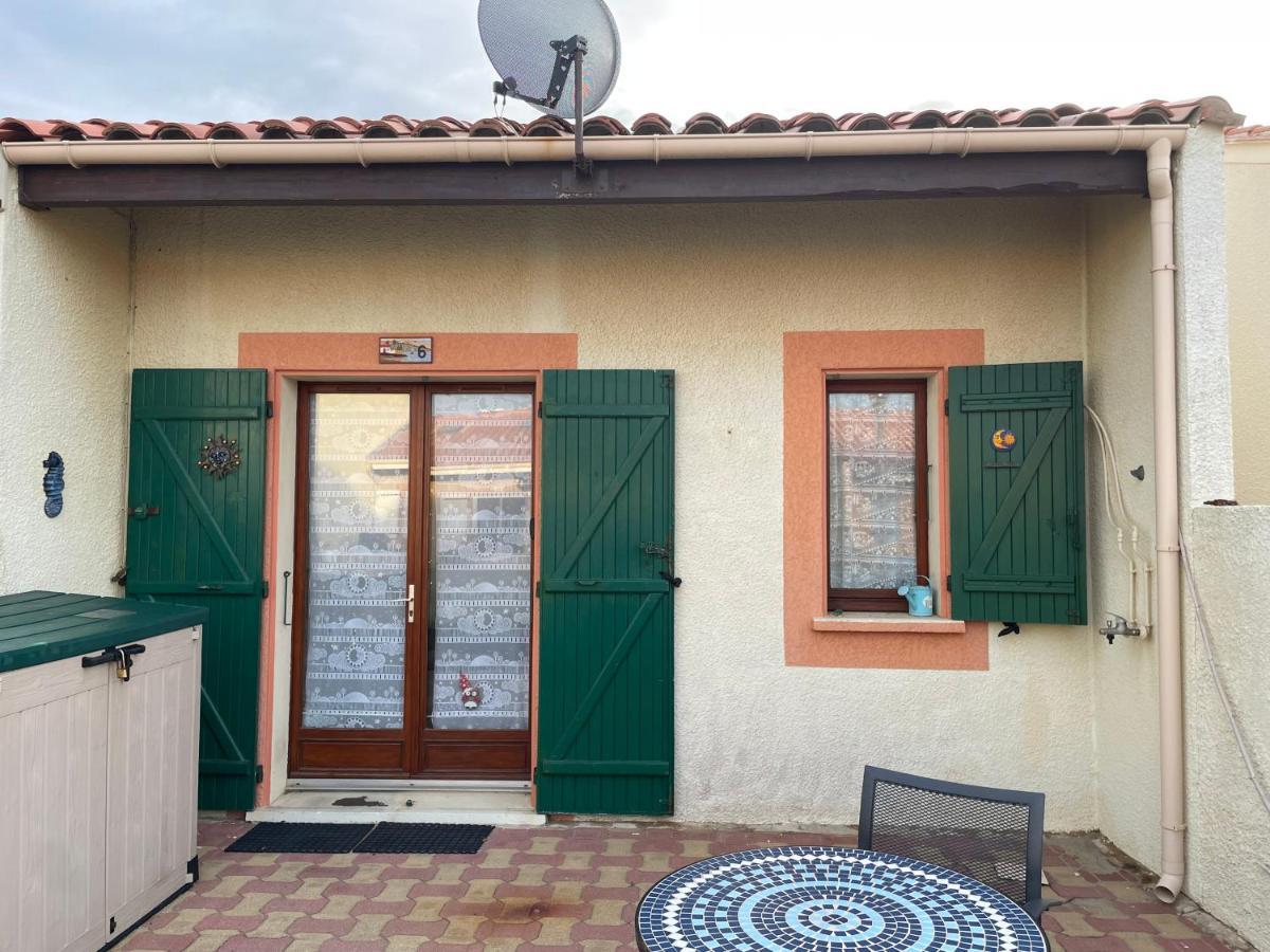Ferienhaus In Residence Naturiste Direkt Am Strand Лёкат Экстерьер фото